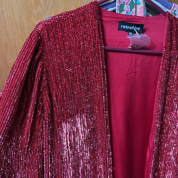 XS Gabrielle sequin dress - Picture 5 of 7